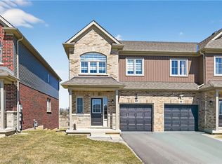 63 Lloyd Davies Way, Binbrook, ON L0R1C0