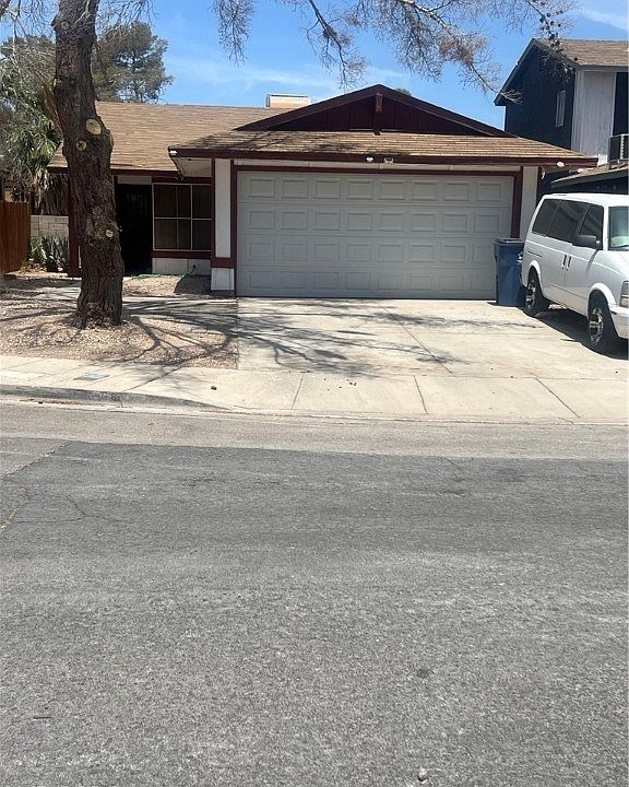 2nd image of 5418 Pomeroy Cir