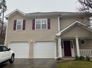 1835 Racquet Club Cir, Lawrenceville, GA 30043