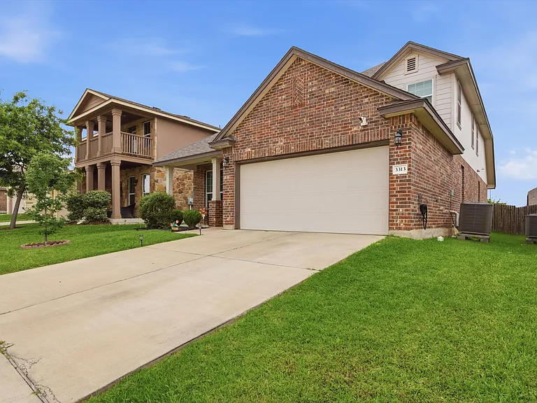 3313 Parkmill Dr — Photo 4
