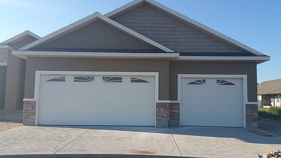 Over size three car garage 
