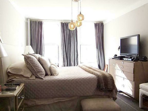 4th image of 461 W 49th St APT 3A