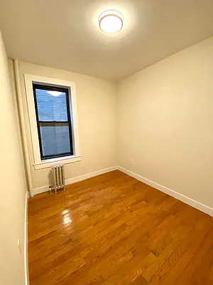 Rented by LRGNY Group, Inc. | media 35