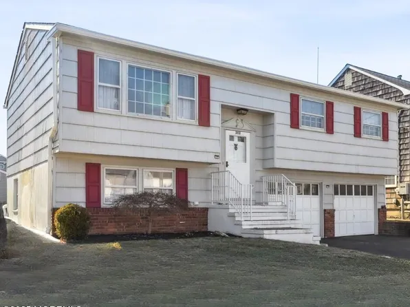 202 Yale Avenue, Point Pleasant Beach, NJ 08742