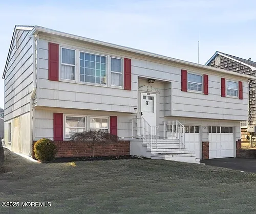 202 Yale Ave Photo 1