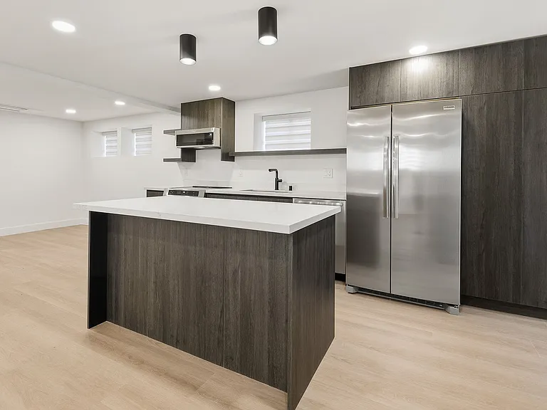 11738 Phinney Ave N #B — Photo 3