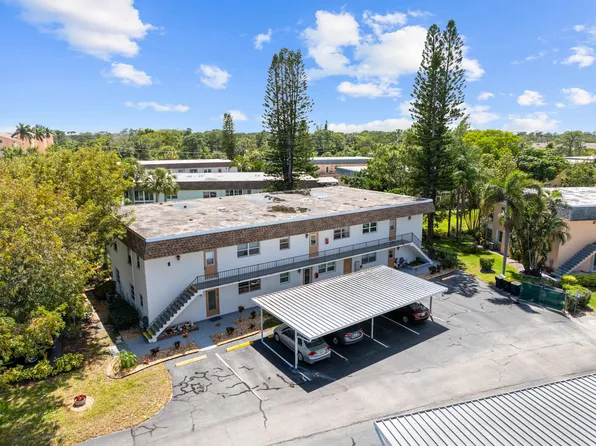 2950 SE Ocean Boulevard #8-5, Stuart, FL 34996