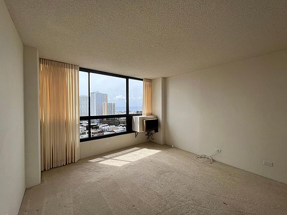 5th image of 876 Curtis St APT 2704