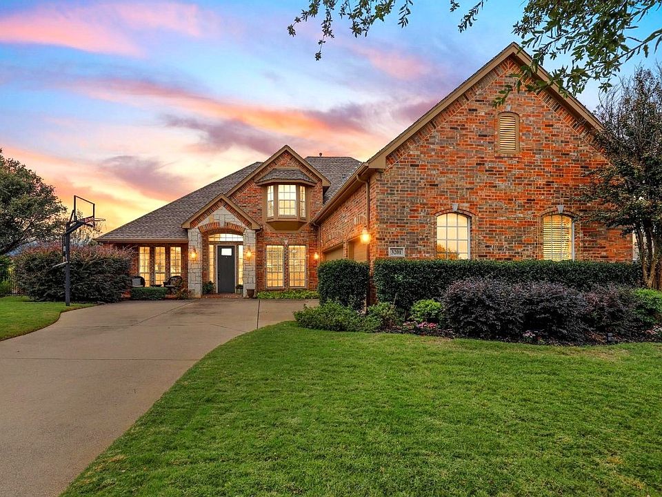 1st image of 3201 Village Crest Ct