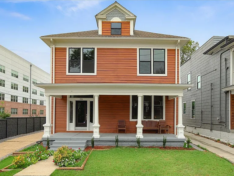 156 N Tucker St — Photo 1