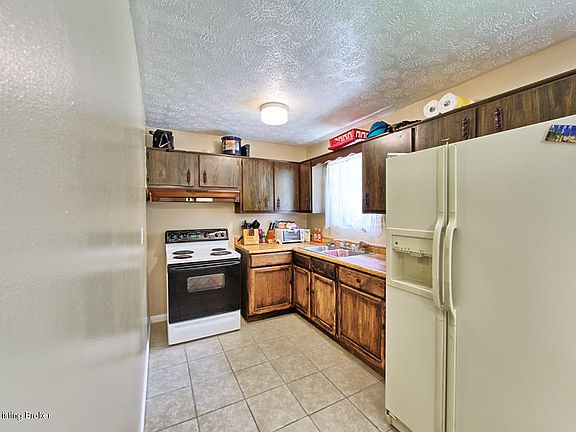 5th image of 4116 Lambert Ave