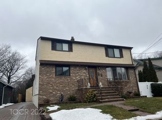 67 Paroubek St FLOOR 2, Little Ferry, NJ 07643