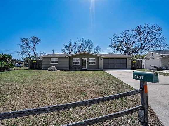 3rd image of 4437 Terry Loop