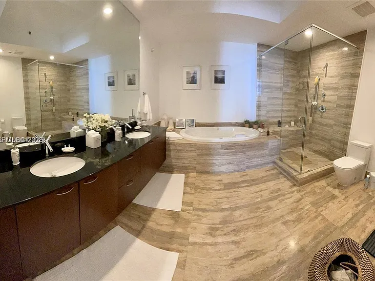 15811 Collins Ave #803 — Photo 15