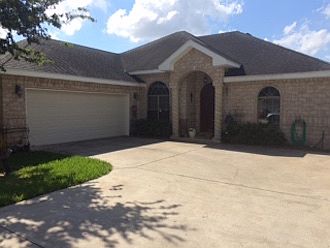 2nd image of 501 Woodhollow Ln