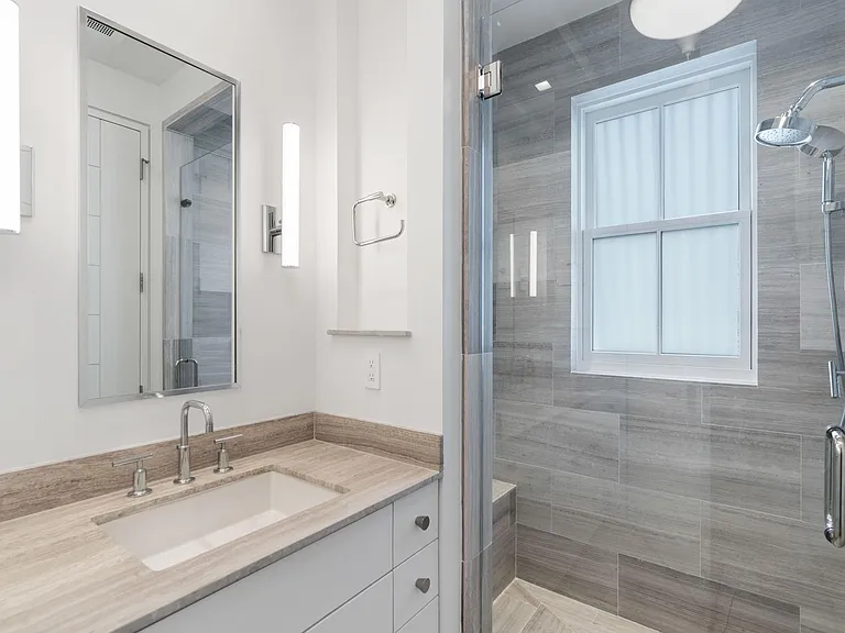 74 Governors Ct — Photo 8