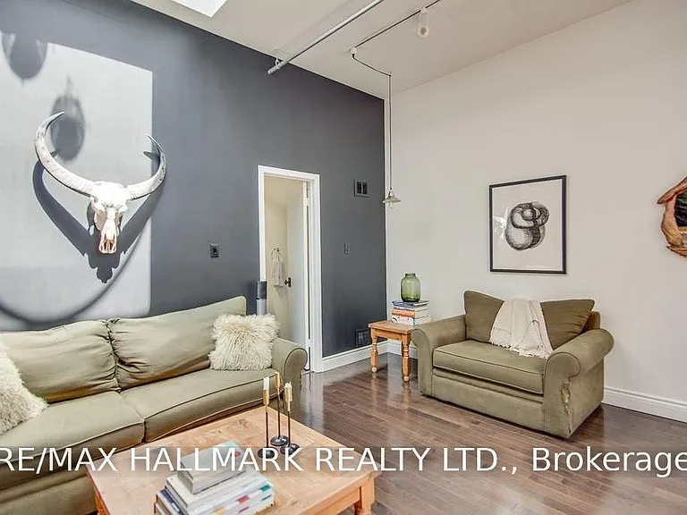 6 Bartlett Ave #7 — Photo 10