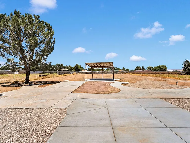 15262 El Centro Rd — Photo 47