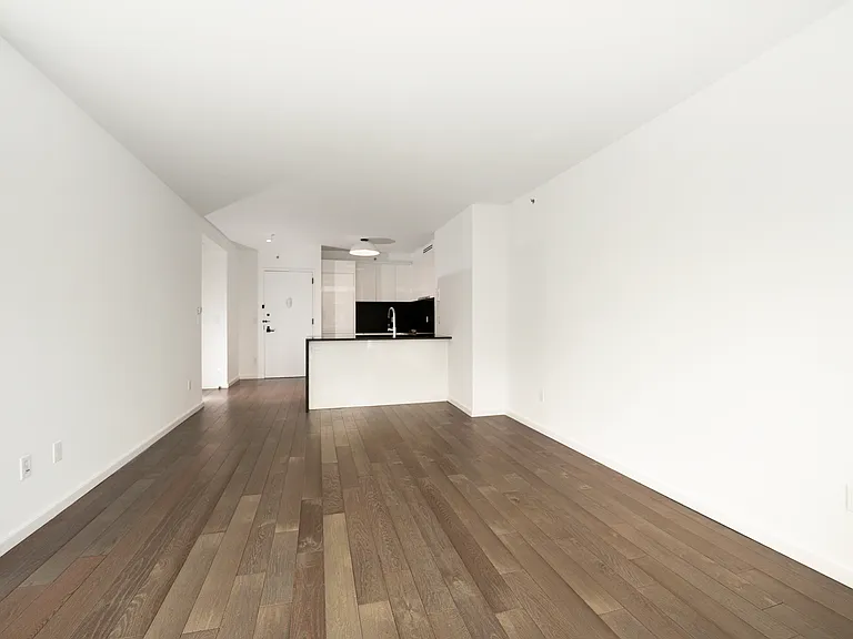 385 1st Ave #11G — Photo 9