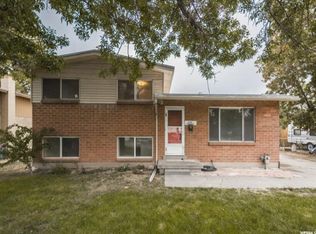 8292 S Hoover St, Midvale, UT 84047