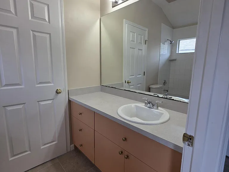 739 Wakemont Dr — Photo 27