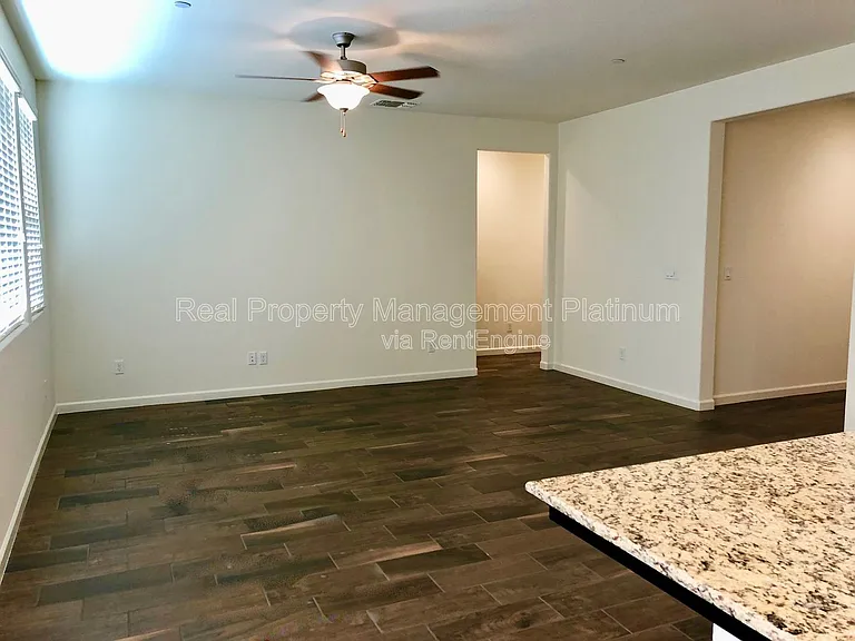 3417 Descanso Ave — Photo 10