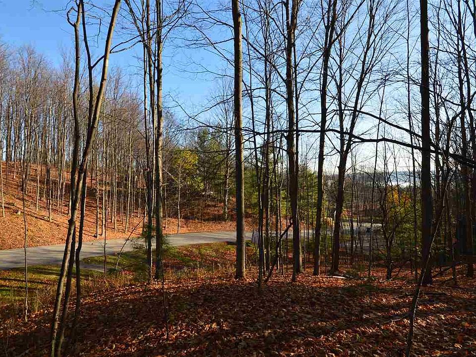 1st image of W Jefferson Ave #9