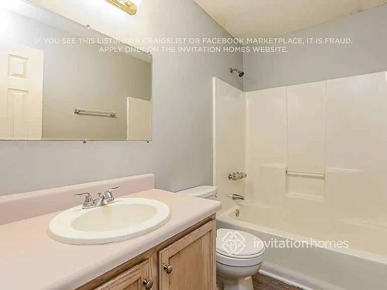 4235 Winding Trail Ln — Photo 16