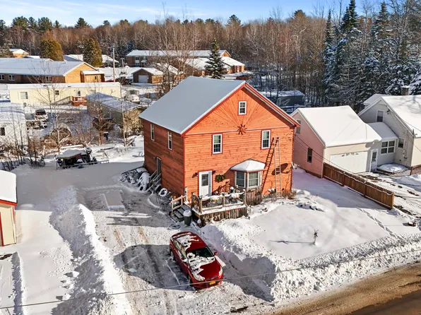 34 Facteau Ave, Tupper Lake, NY 12986
