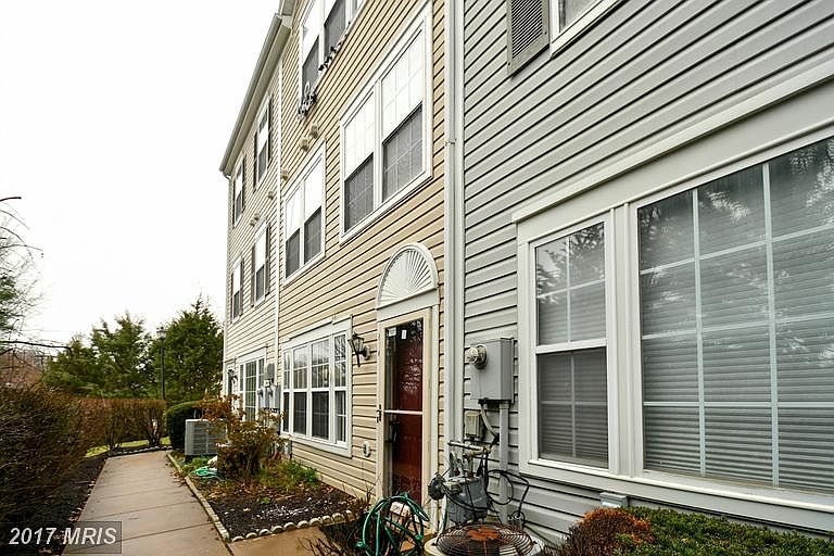 1st image of 8161 Cockburn Ct #162