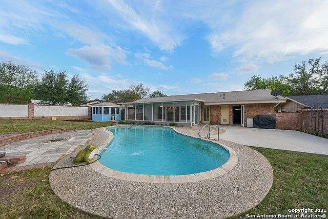 5515 Gleason Dr — Photo 6