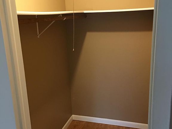 4th image of 9561 Arrowhead Dr APT A3