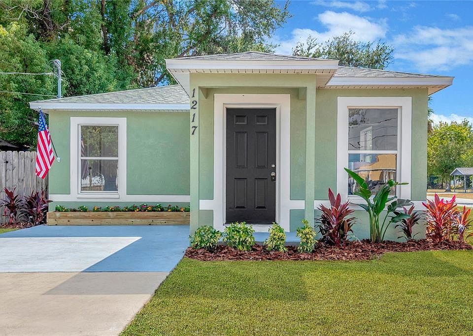 1st image of 1217 W BALL STREET