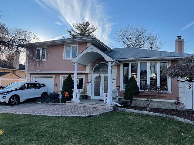 1st image of 386 Woodbridge Ln