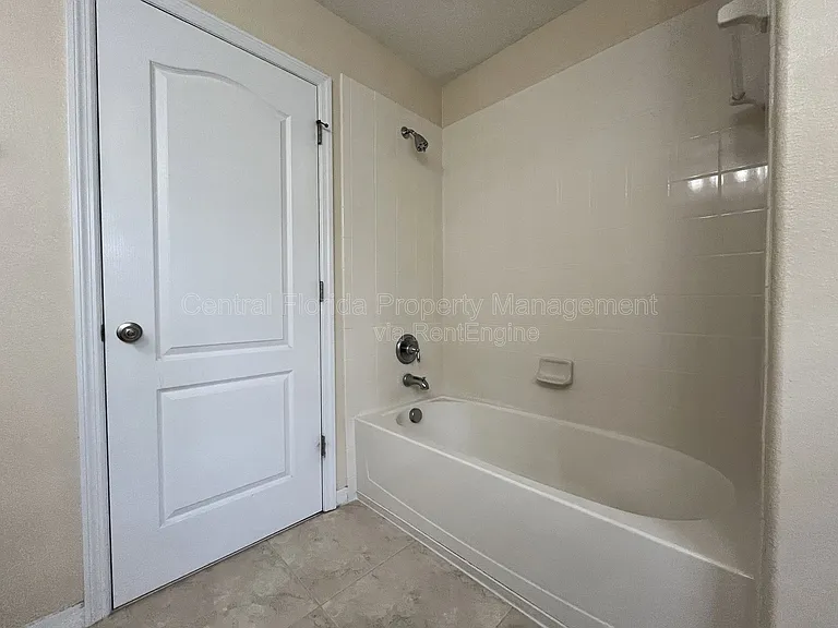 4956 Matteo Trl — Photo 13