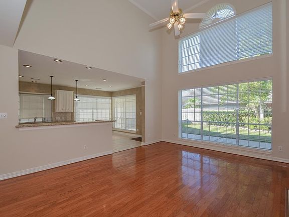 5th image of 4218 Harbourview Ct