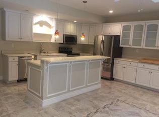 620 Bellewood Rd, Louisville, KY 40223