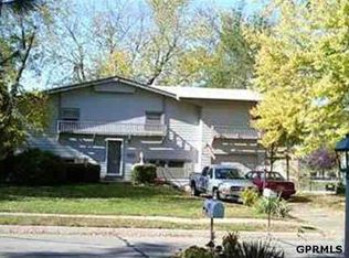 708 Garden Ave, Bellevue, NE 68005