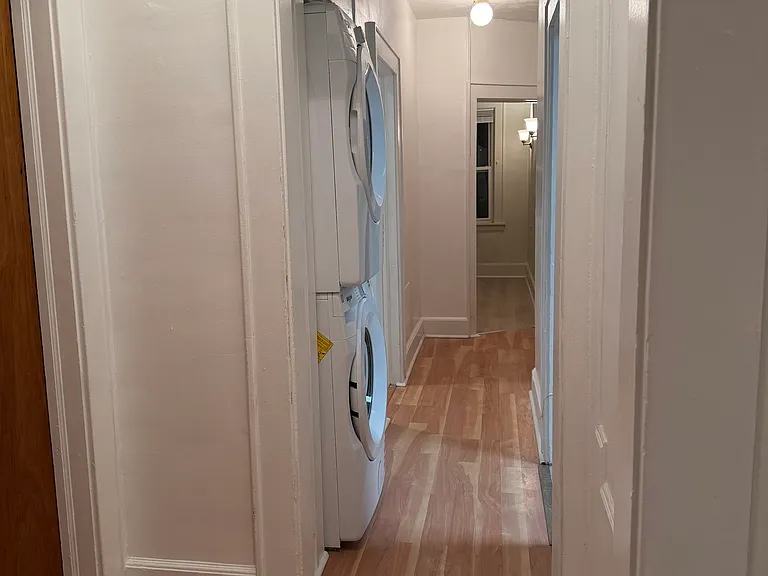 56 Vermont Ave #2 — Photo 10