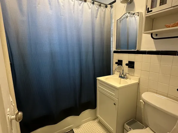 86-10 34th Avenue image 9 of 18