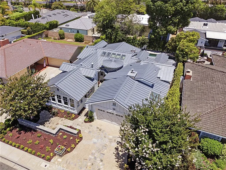 1312 Santanella Ter — Photo 48