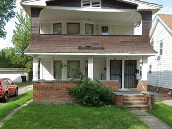 1754 Algonac Rd, Cleveland, OH 44112