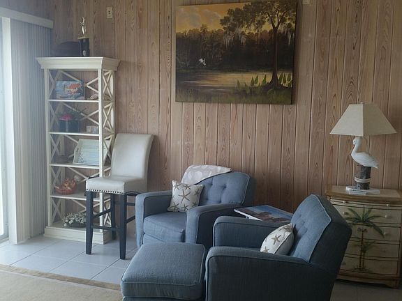 5th image of 35 Harbour Isle Drive W #Ph02