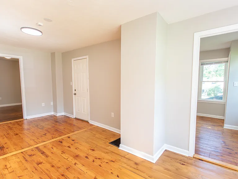 19 Prospect St #1 — Photo 16