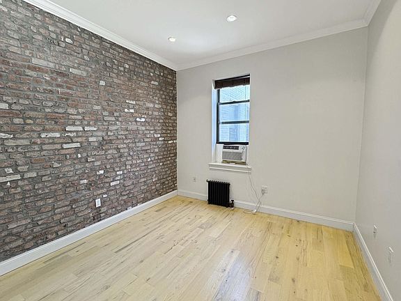 2nd image of 946 Bushwick Ave #436