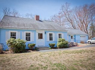 40 Baker St, Hudson, NH 03051