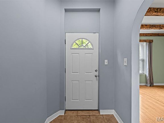 5th image of 5462 Christy Ave