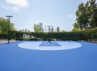 Harbor Pointe, Dana Pt, CA 92629