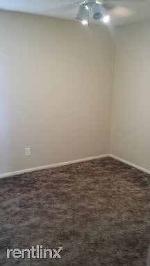 5th image of 1500 S 9th St Unit 09