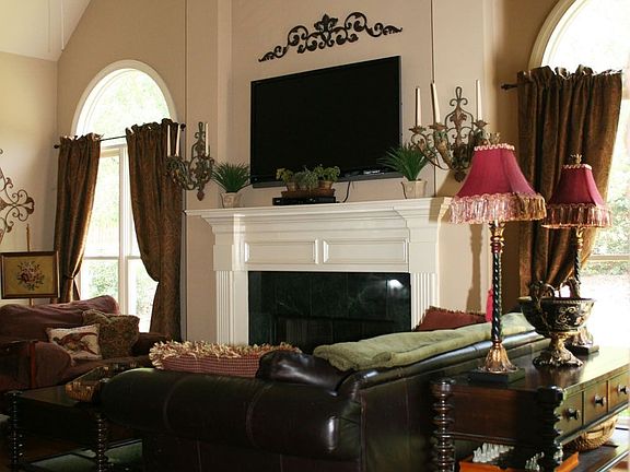 Keeping Room off Kitchen